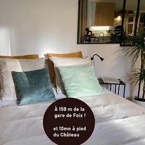 Aux 4 Logis Appart-hotel - Le - Petit Dejeuner Inclus 1ere Nuit , Foix France